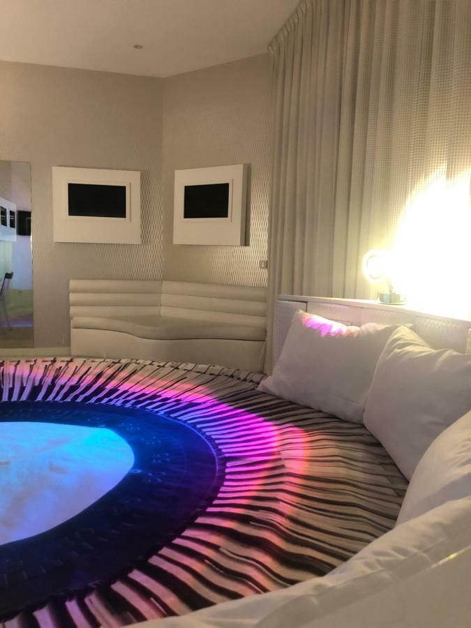 Déclic Hotel Paris Extérieur photo